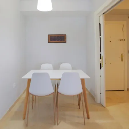 Lejlighed Albeniz Córdoba